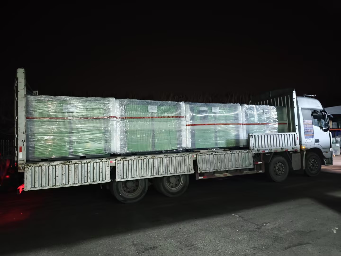 螺桿空壓機廠家.jpg 螺桿空壓機廠家.jpg