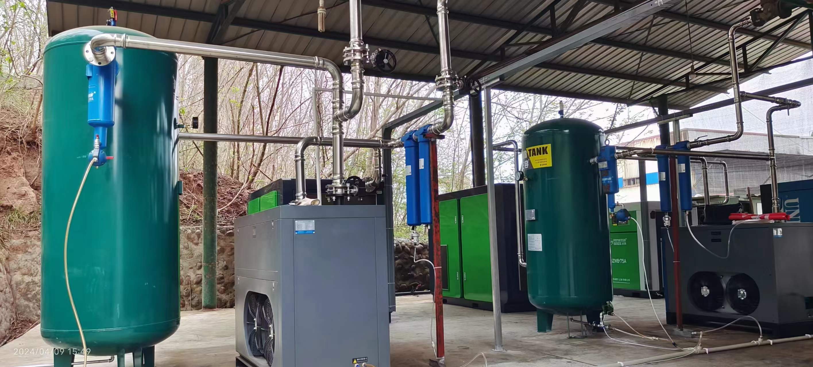 薩震節能空壓機.jpg 薩震節能空壓機.jpg